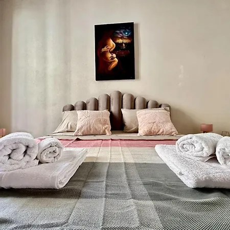 Mole Degli Artisti Apartment Turin