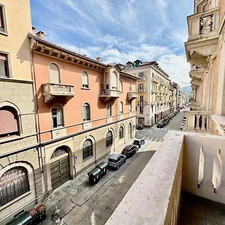 Mole Degli Artisti Apartment *