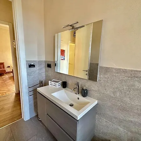 Mole Degli Artisti *